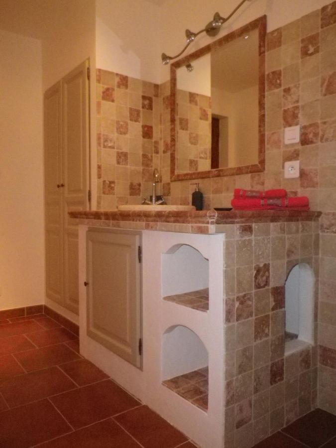 La Mordoree La Motte-d'Aigues Екстер'єр фото