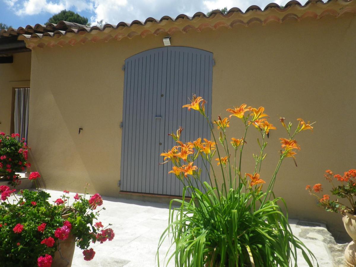 La Mordoree La Motte-d'Aigues Екстер'єр фото