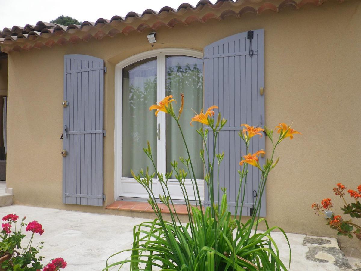 La Mordoree La Motte-d'Aigues Екстер'єр фото