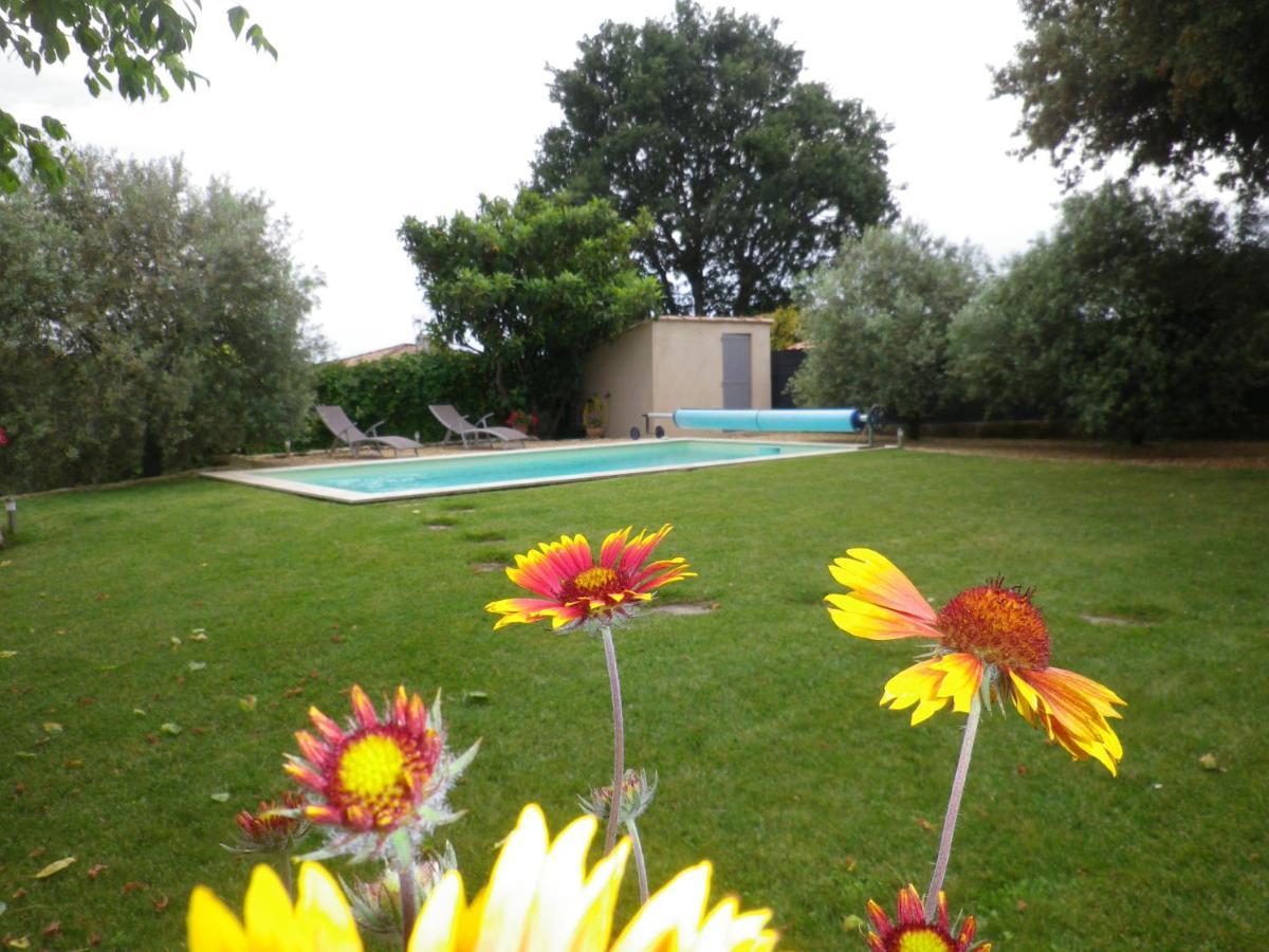 La Mordoree La Motte-d'Aigues Екстер'єр фото